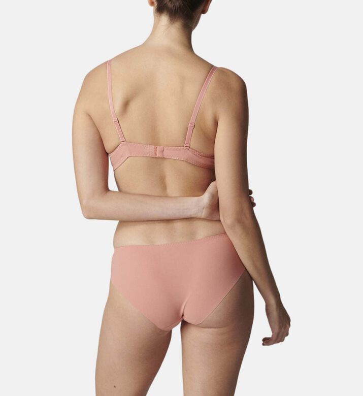 أتمنى رفع البرازيلي يغرق