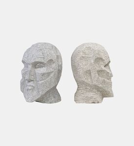 مجموعة تماثيل الرأس الحجري