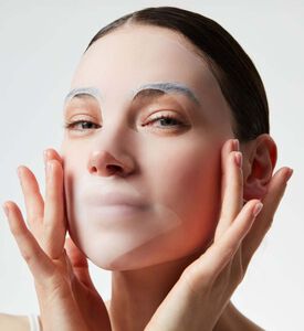 علاج قناع واحد مجدد للبشرة