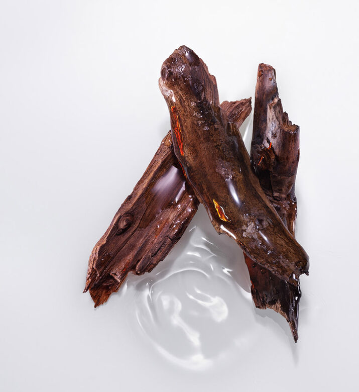 Replica By The Fireplace Set