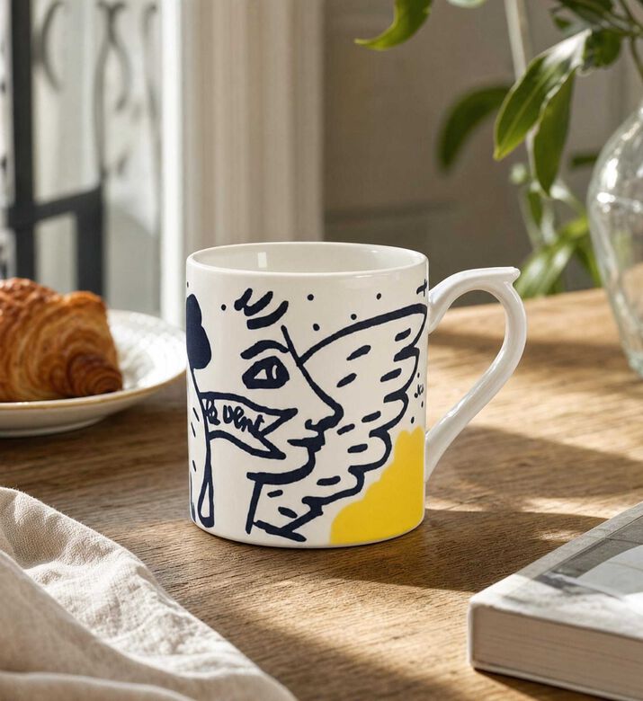 Gien Archipel Sentimental Face Motif Mug, Model View