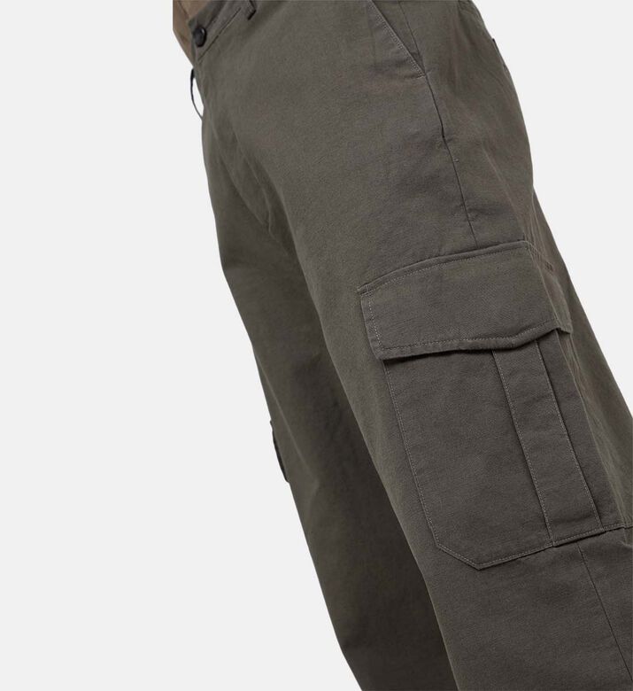 بنطال كارجو غير رسمي واسع الساقين