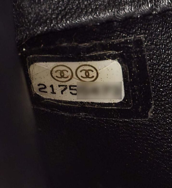 Chanel Leather Sequins Tile Brasserie Mosaic Small Boy Bag Preowned Chanel Leather Sequins Tile Brasserie Mosaic Small Boy Bag Preowned