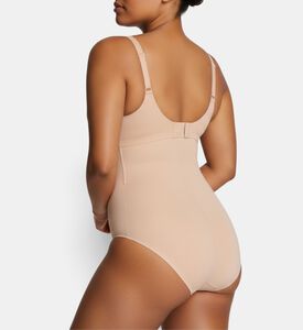 Spanx Brief, Model View