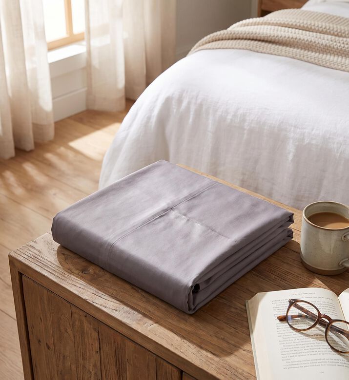 Home Deco and More Sateen Fitted Sheet, Packshot View