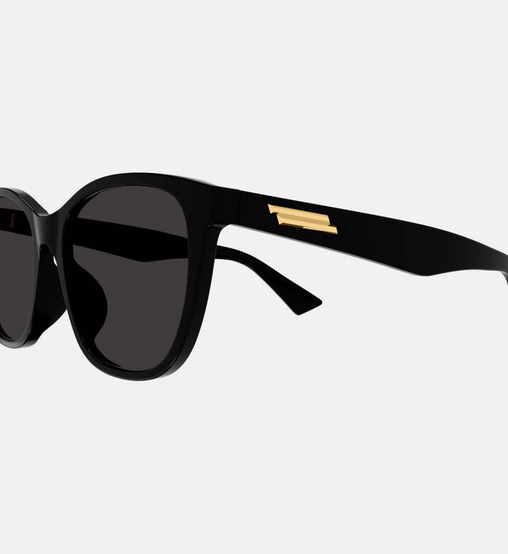Oversized Cat-eye Sunglasses 55