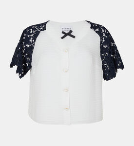 بلوزة مضلعة شيفون مخيط في الأعلى