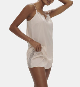 أسرار الساتان ليلة قصيرة