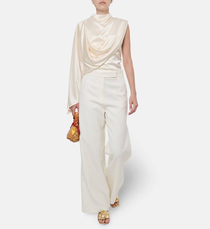 CAMILLA AND MARC Top Arion, Model View