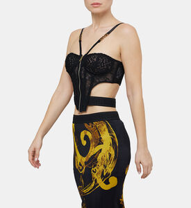 بلوزة بصدرية دانتيل بفتحات