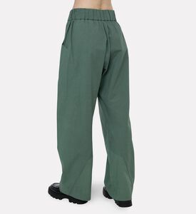 Martan Pant Leo, Model View