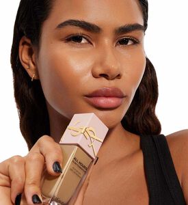 All Hours Glow Foundation