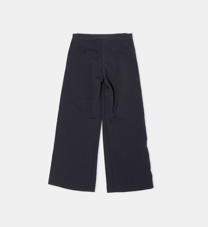 بنطال غير رسمي واسع الساقين