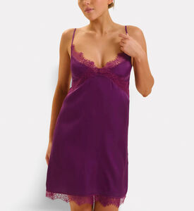 Simone Perele Nightdress, Model View