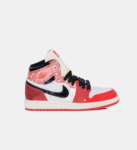 High-top Basketball Sneaker High-top Basketball Sneaker