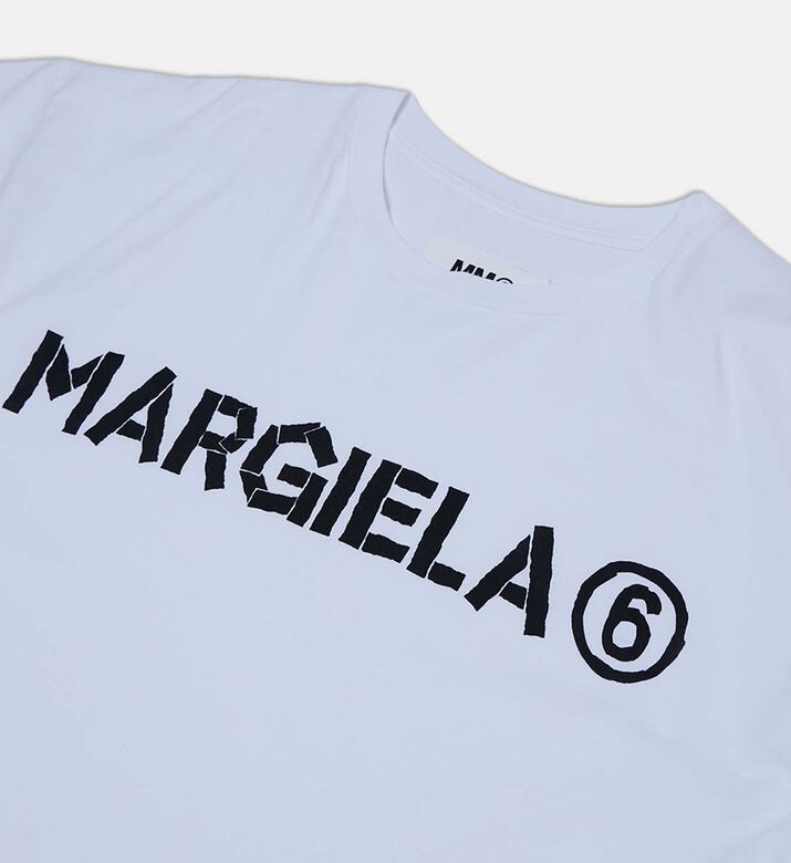 تي شيرت قطني بطبعة الشعار تي شيرت قطني بطبعة الشعار