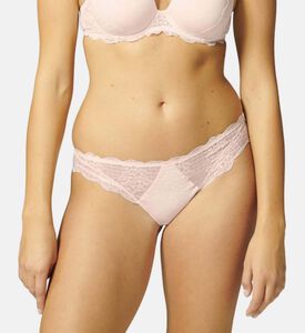 سروال داخلي عالي الخصر دانتيل