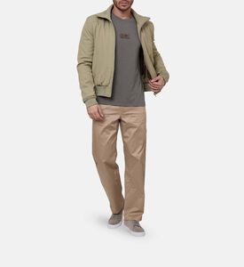 تيشيرت قصير الأكمام برقعة شعار داكن