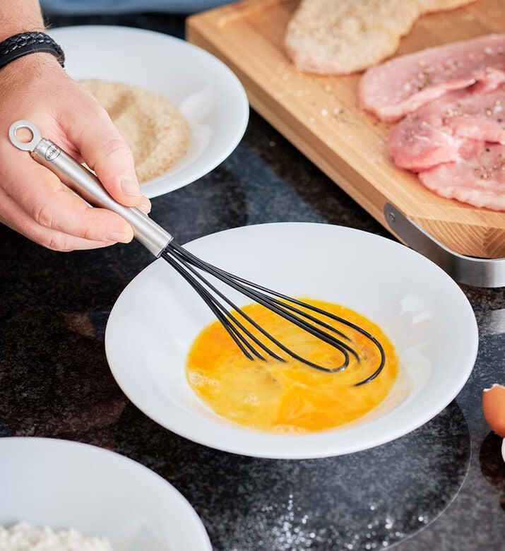 Roesle Flat Whisk Silicone 27 Cm, Packshot View Roesle Flat Whisk Silicone 27 Cm, Packshot View