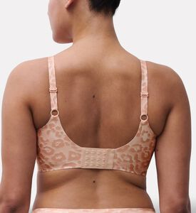 Chantelle Bra, Model View