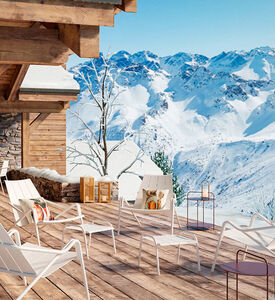 طاولة منخفضة من الألومنيوم من فليول