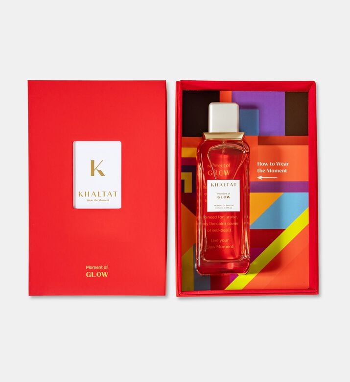 Khaltat Blends of Love Moment Of Glow Eau De Parfum, Packshot View