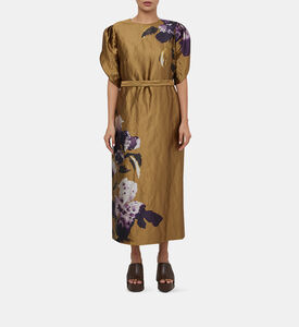 فستان بطبعة أزهار السوسن مجردة