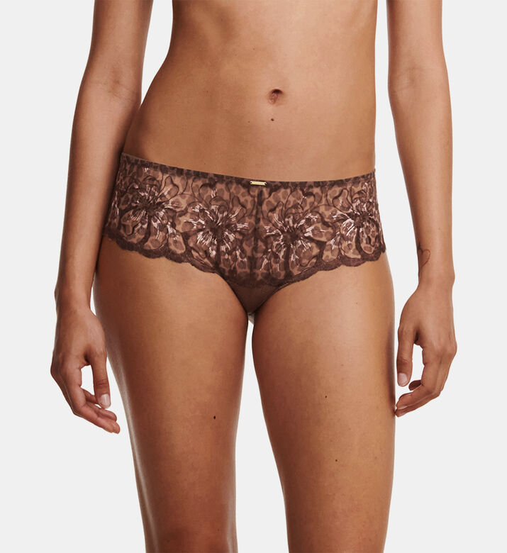 Fleurs Embroidered Shorty