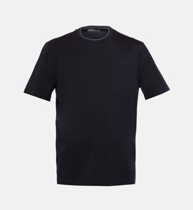 تيشيرت كلاسيكي قصير الأكمام