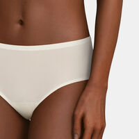 Soft Stretch Seamless Shorty