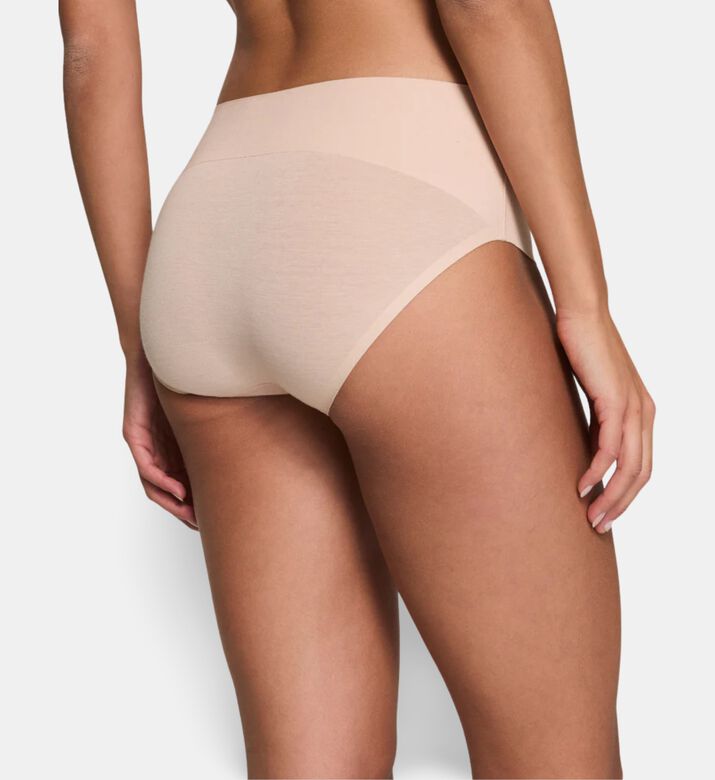 Spanx Brief, Nude, S, Model View