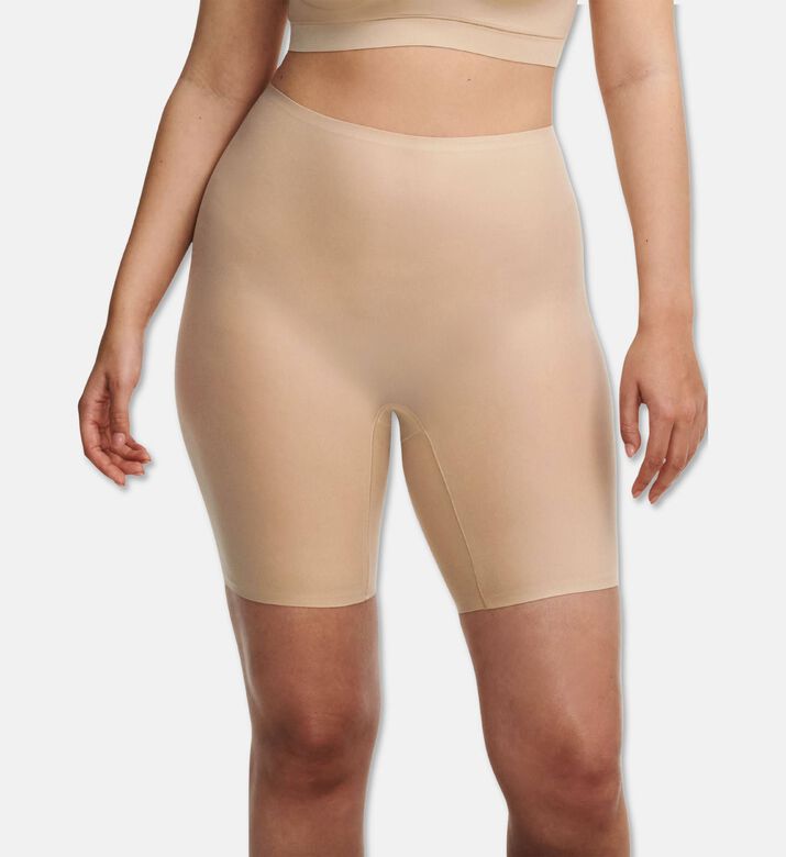 Chantelle Short, Nude, Model View