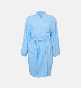 روب بطبعة شعار بحزام بشقوق جانبية