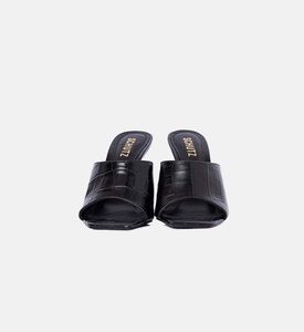 حذاء مفتوح من الخلف سهل الارتداء بنقشة جلد تمساح