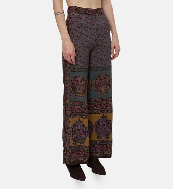 Ba and Sh All-over Print Wide-leg Pants, Model View Ba and Sh All-over Print Wide-leg Pants, Model View