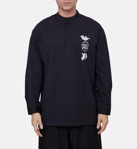 تيشيرت قطن طويل الأكمام بقصة عادية وطبعة شعار