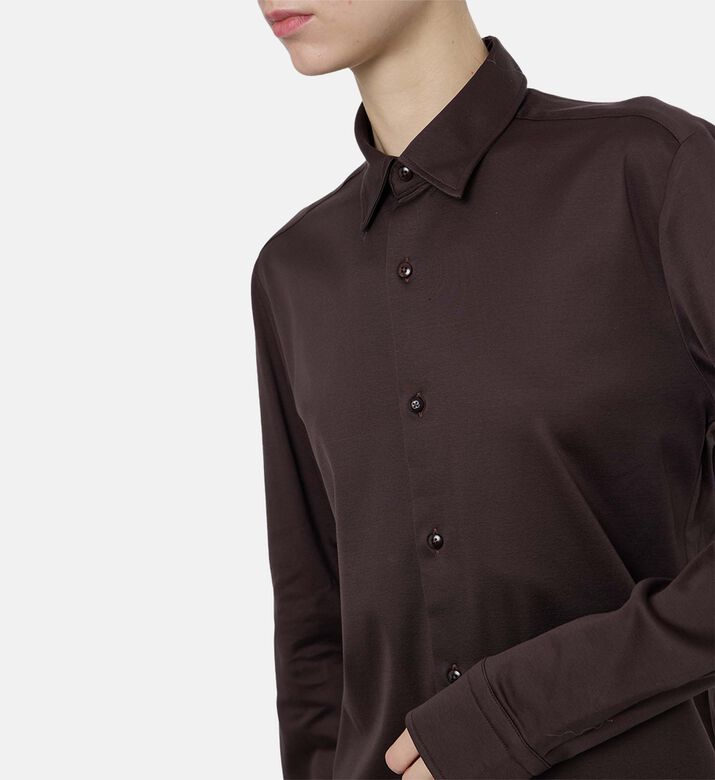 Carter and White Shirt Richard, Model View