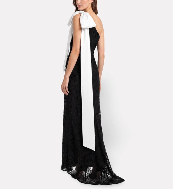 Savanna Dress, Model View