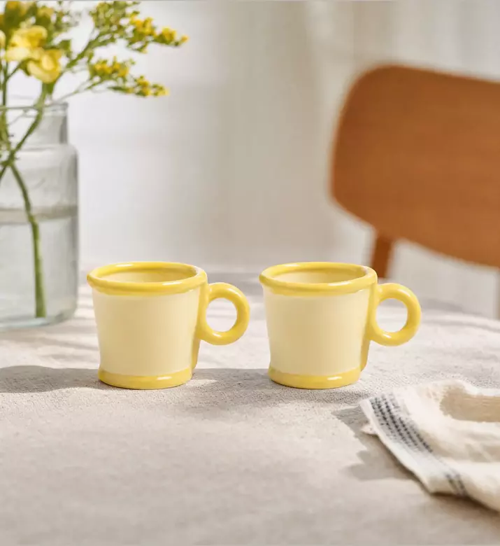 &k Amsterdam Small Side Handle Loop Mug Set-2, Yellow, S, Model View