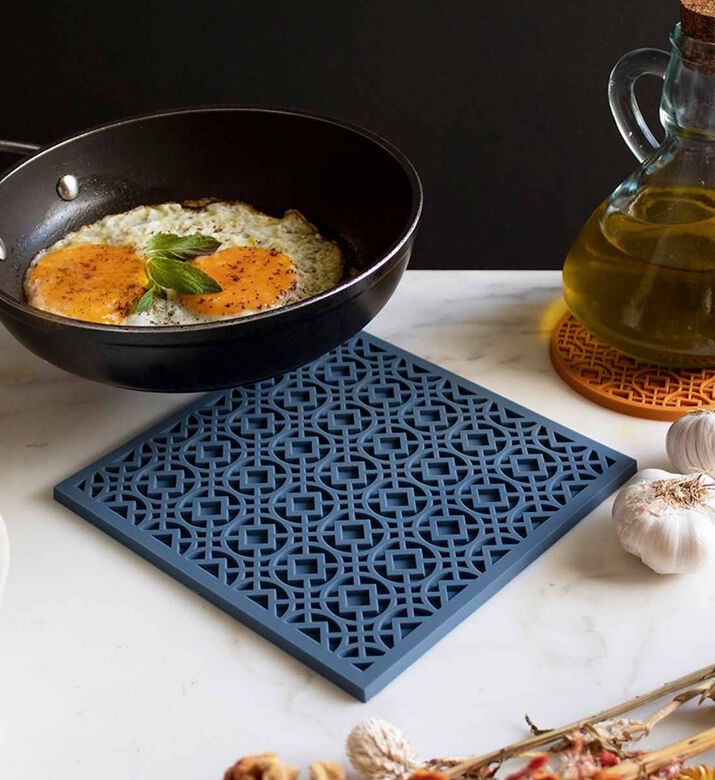 Urban Chili Silicone Square Trivet