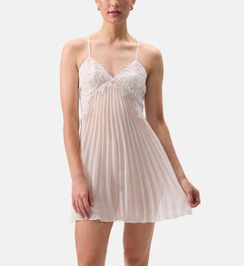 Rya Delight Floral-embroidery Chemise, Model View