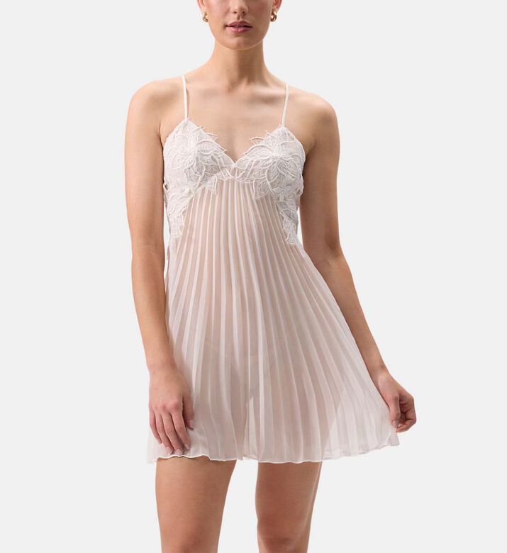 Rya Delight Floral-embroidery Chemise, Model View