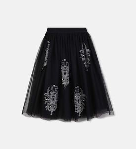 تنورة شبكية مطرزة ومكشكشة