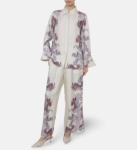 Carter and White Shirt Claira, Model View