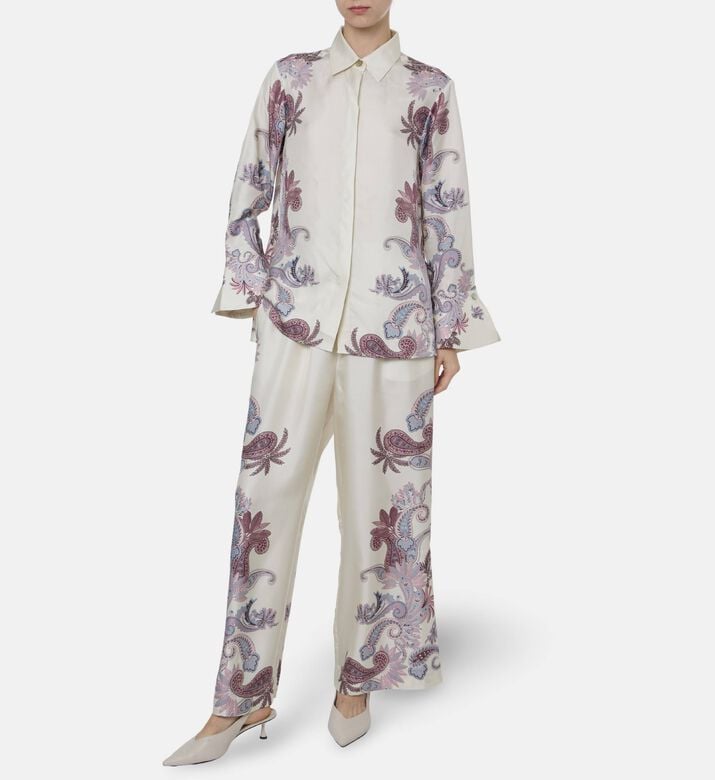 Carter and White Shirt Claira, Model View