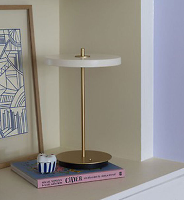 Asteria Move Portable Table Lamp