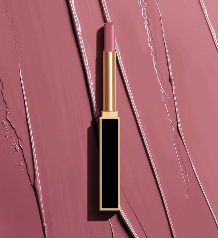 أحمر شفاه نحيف لامع