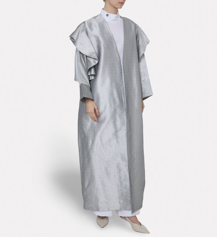 BARG Monochrome Scarf Open-front Abaya, Model View