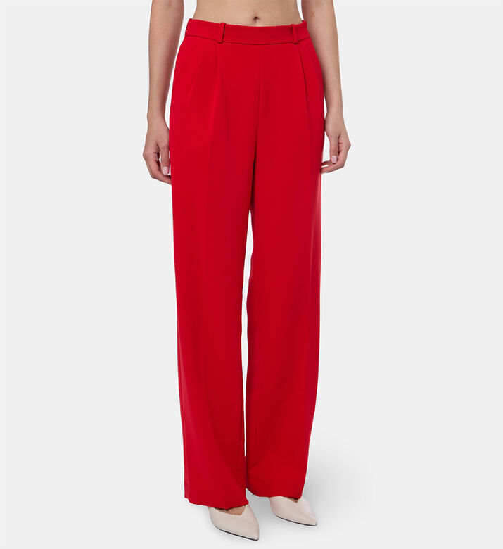 Bouguessa Pant Gabriele, Model View