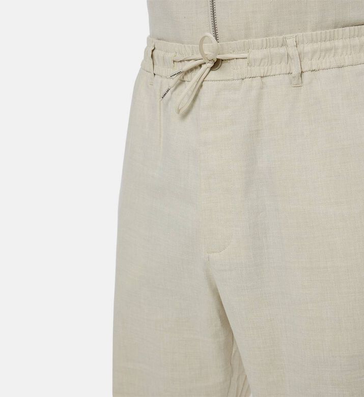 Les Deux Como Tapered Slub Drawstring Pants, Model View